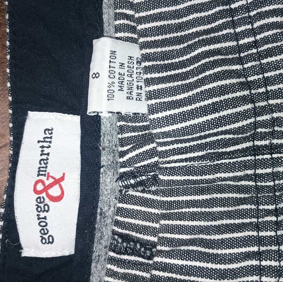 Woman size 8 in blue and white striped crop pants. Made by George and Martha - Picture 4 of 5